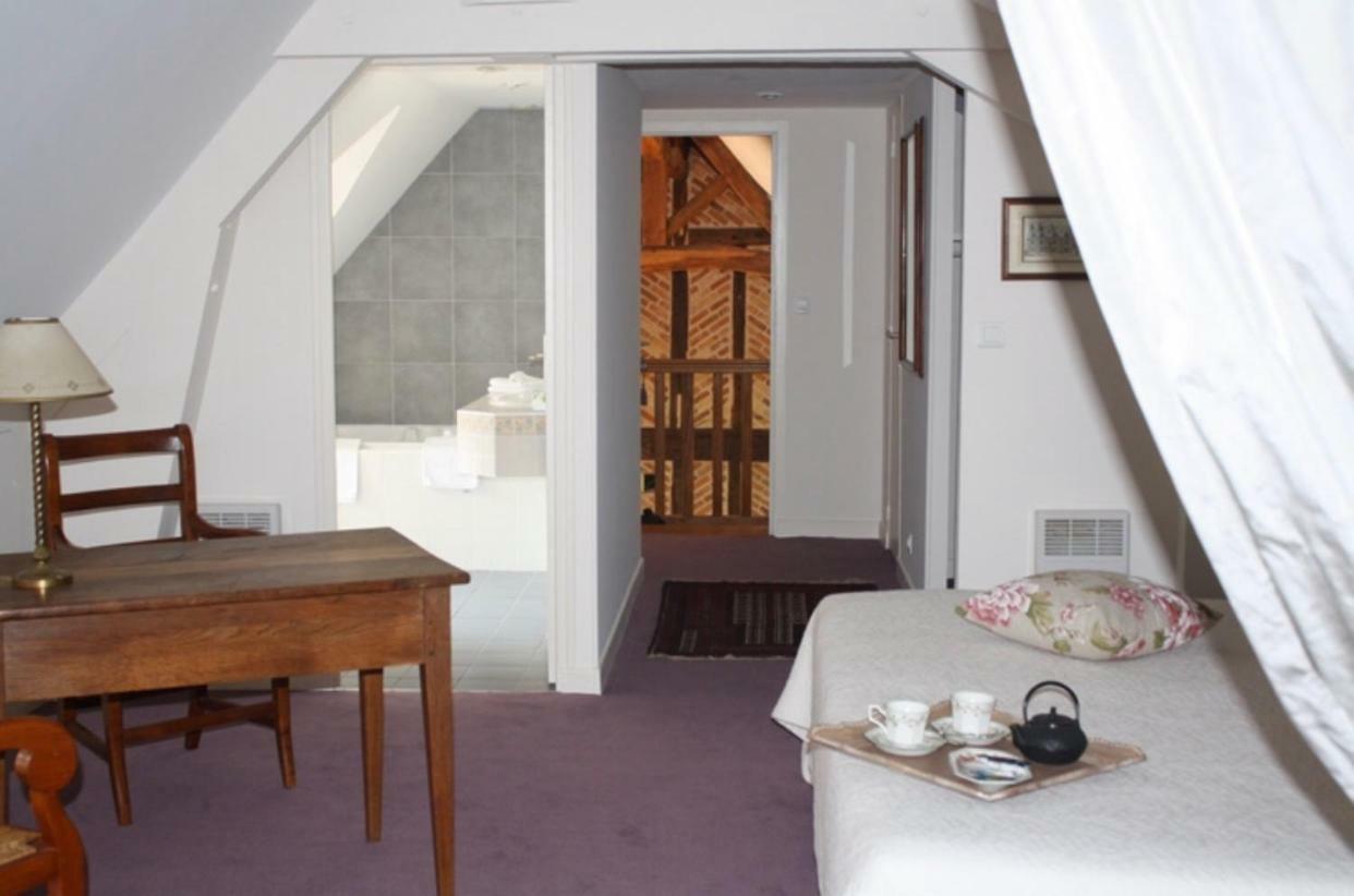Le Controis-en-Sologne La Rabouillere Bed & Breakfast エクステリア 写真